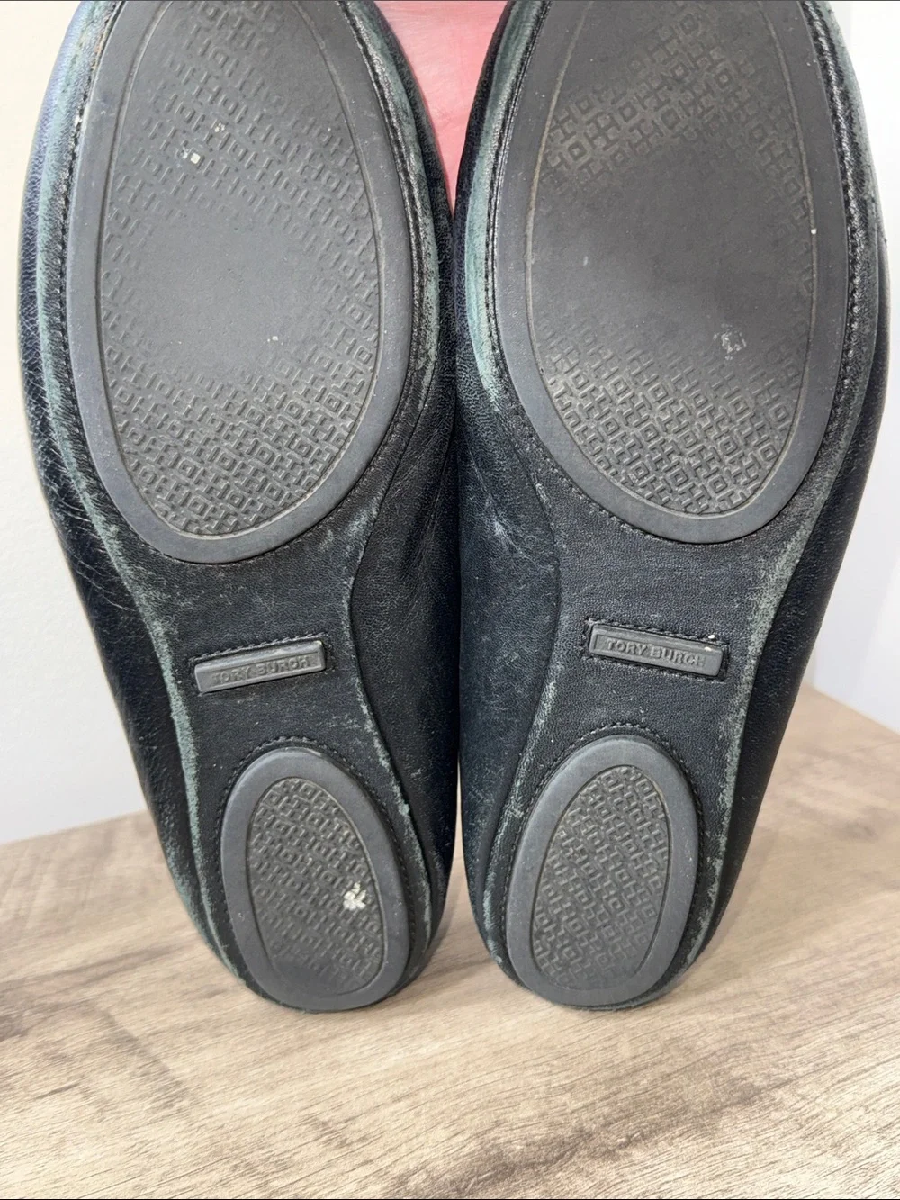 Tory Burch Black Leather Logo Ballet Flats